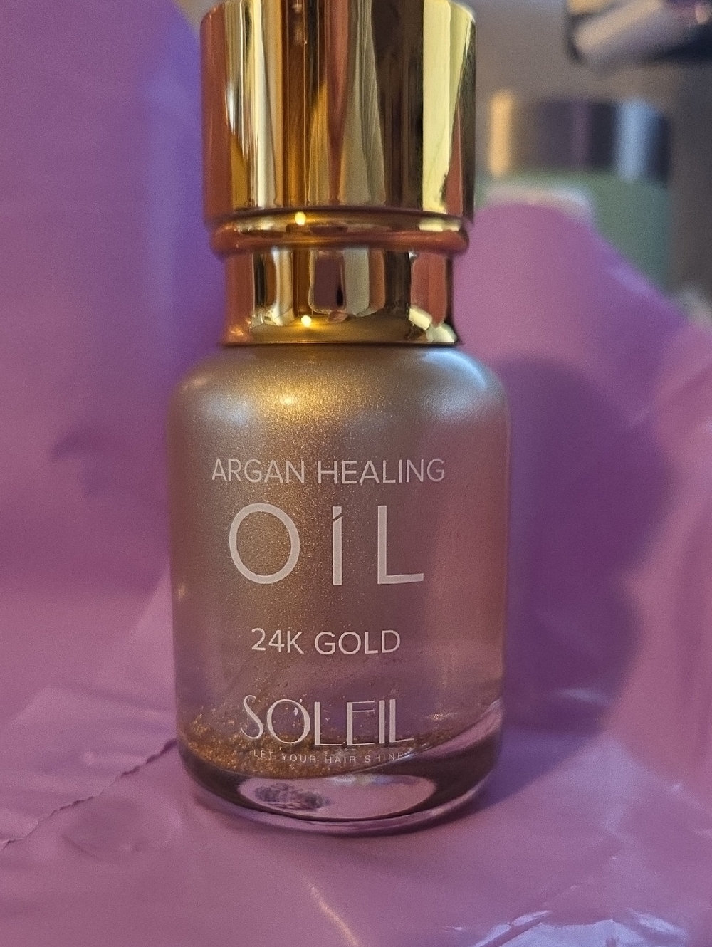 Le Chic Argan Healing 24K Gold Face Oil — Gold Bottle
